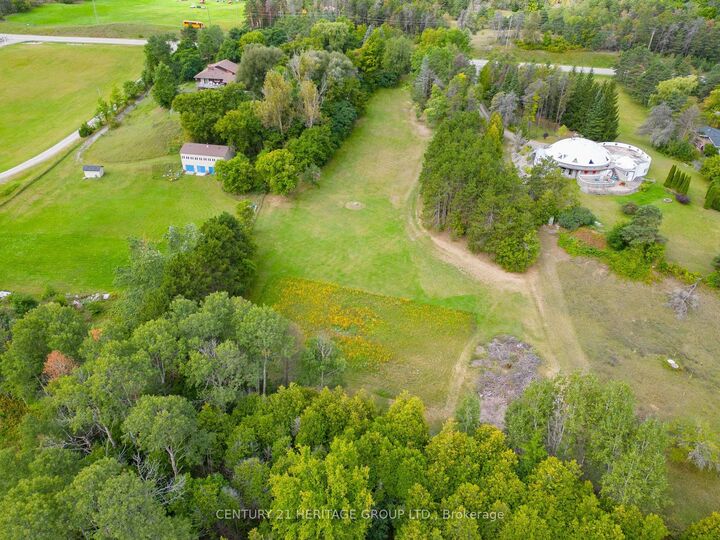 Property Photo: 1915 Simcoe County Rd 50 N/A ON L0G 1W0
