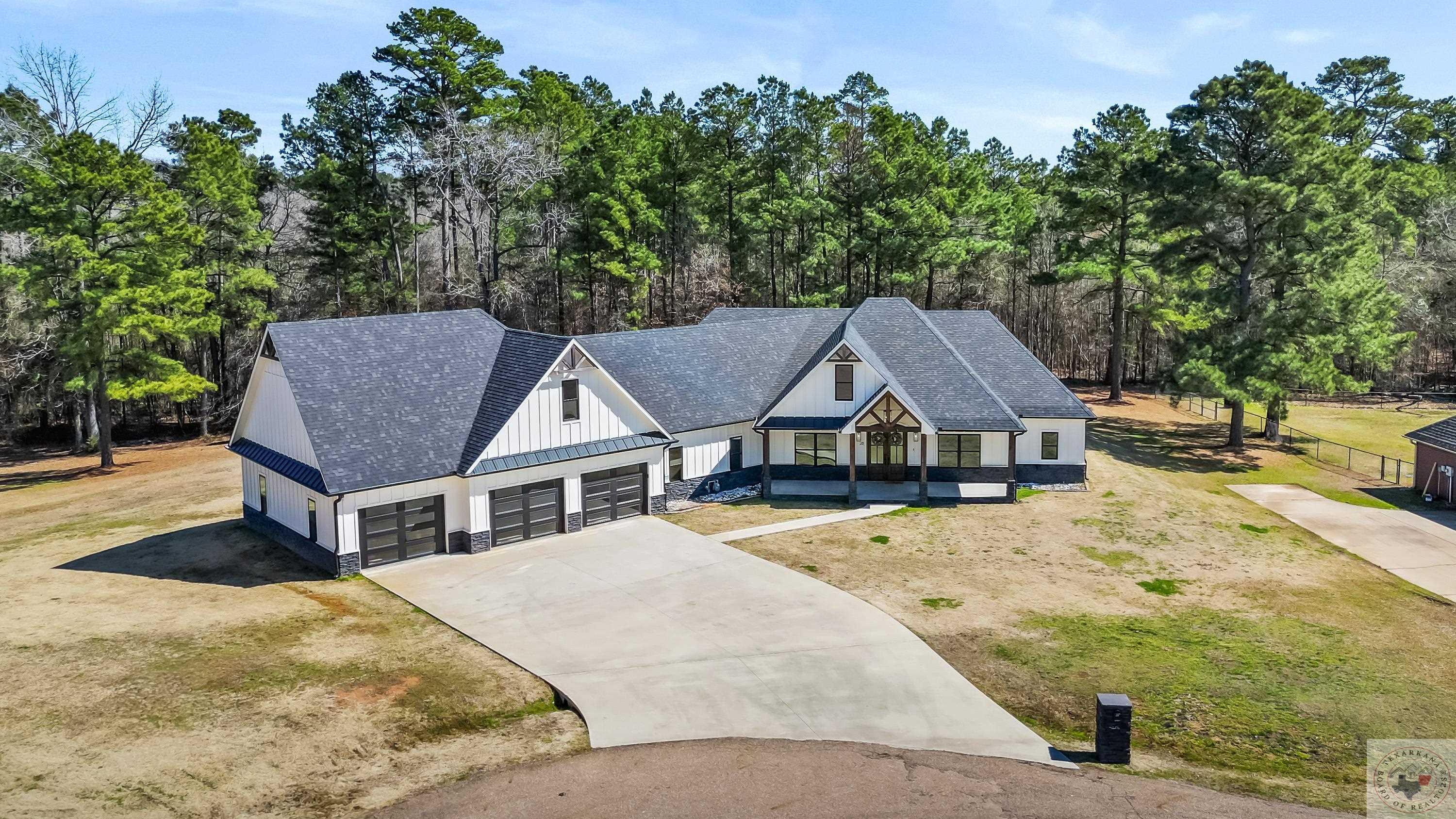 Property Photo: 28 Rose Of Sharon TX 75501