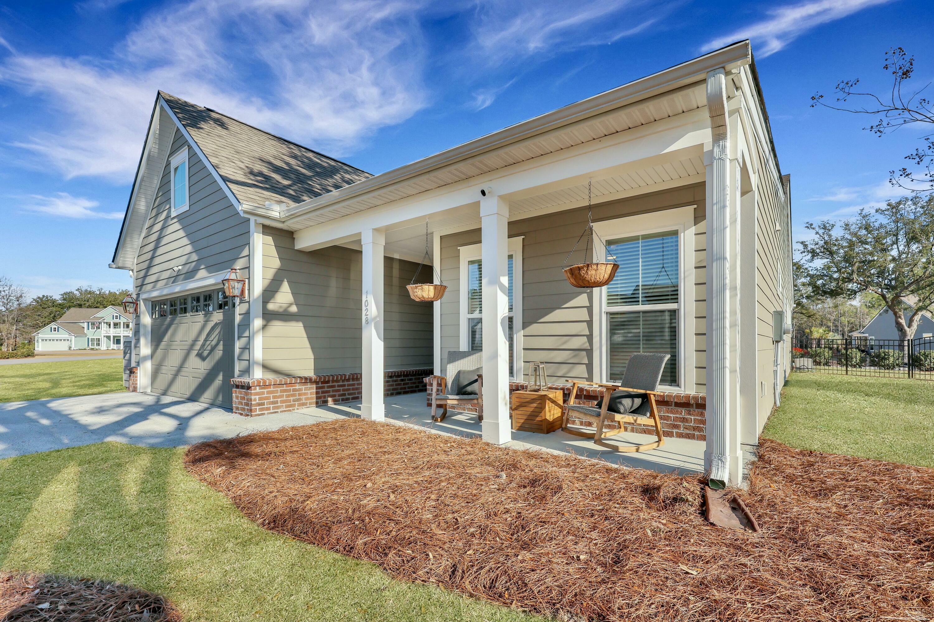 Property Photo: 1028 Island Preserve Road SC 29455