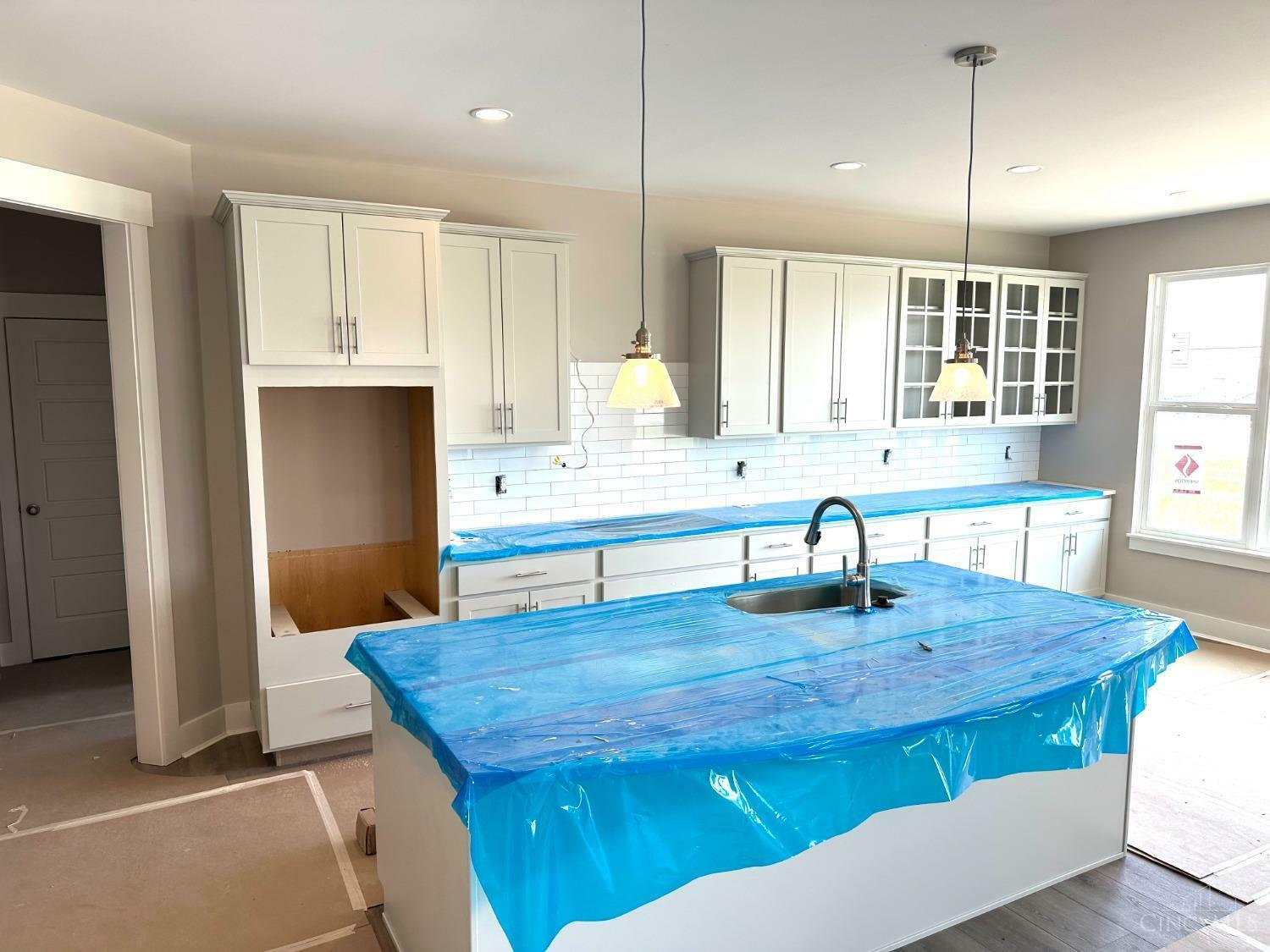Property Photo: 6242 Willow Brooke Drive OH 45044