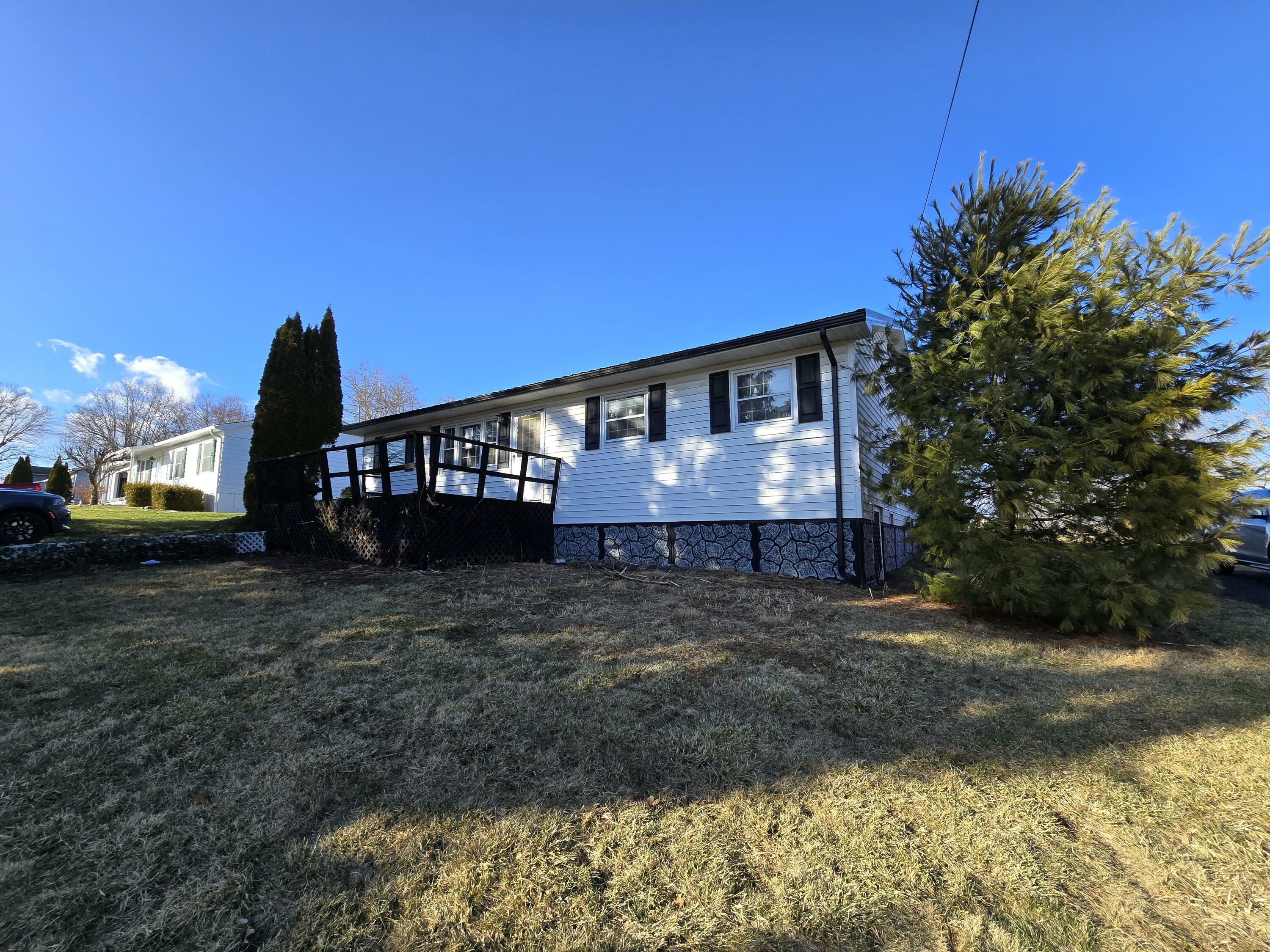 Property Photo:  38 Green Acres Dr  WV 24901 