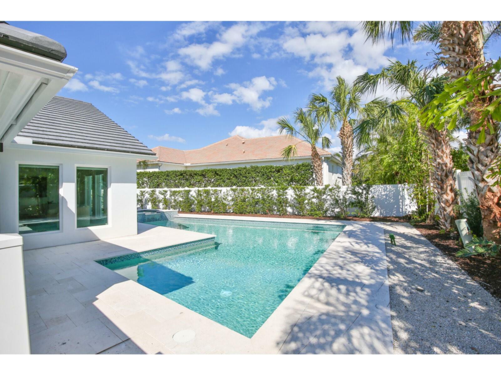 Property Photo:  577 S Spoonbill Drive  FL 34236 