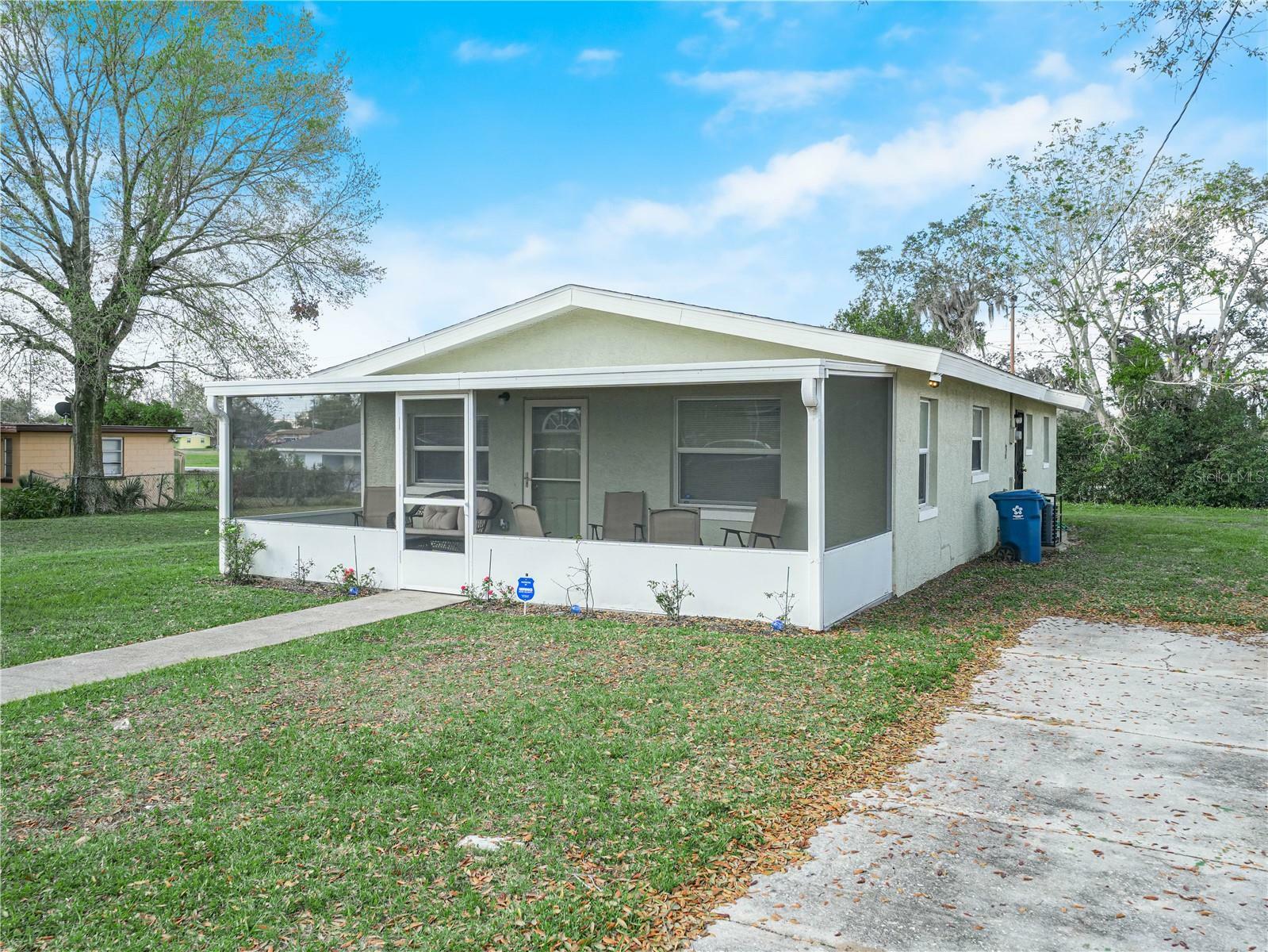 Property Photo:  343 Jewell Street  FL 33853 