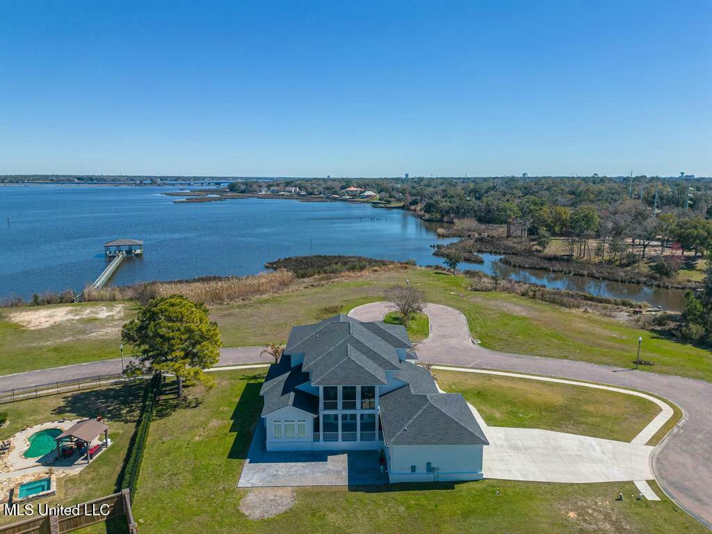 Property Photo:  438 Goose Pointe Boulevard  MS 39531 