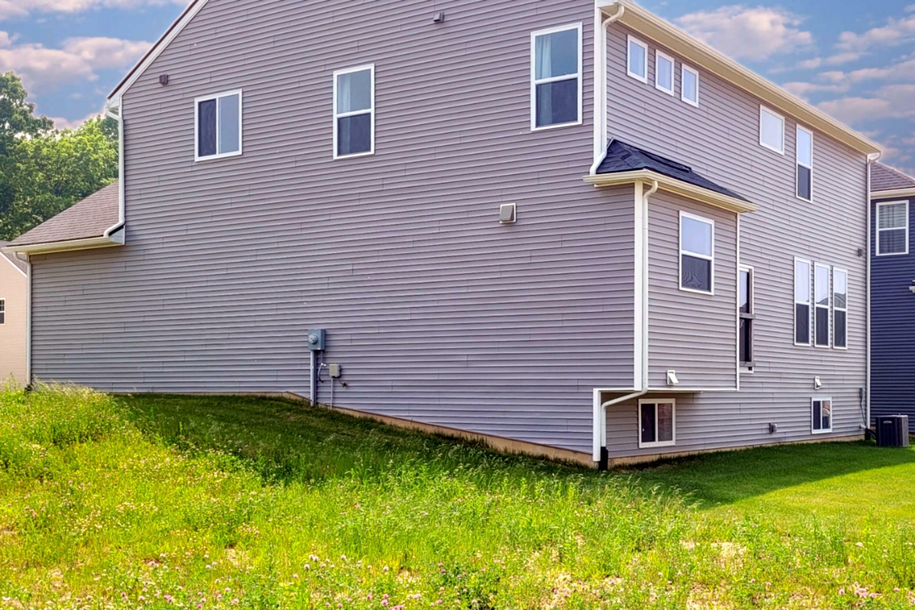 Property Photo: 343 Honey Tree Way MI 48103