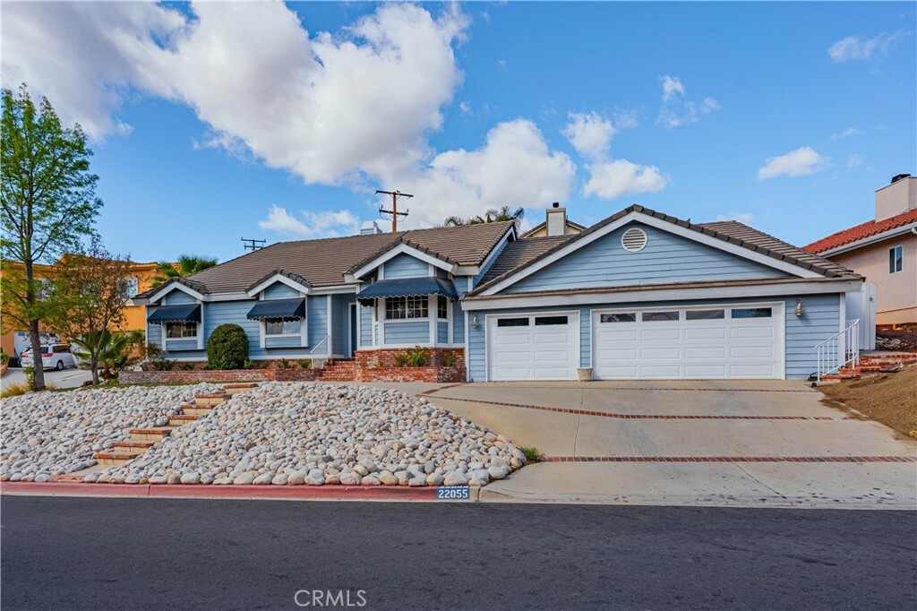 Property Photo:  22055 San Joaquin Drive W  CA 92587 