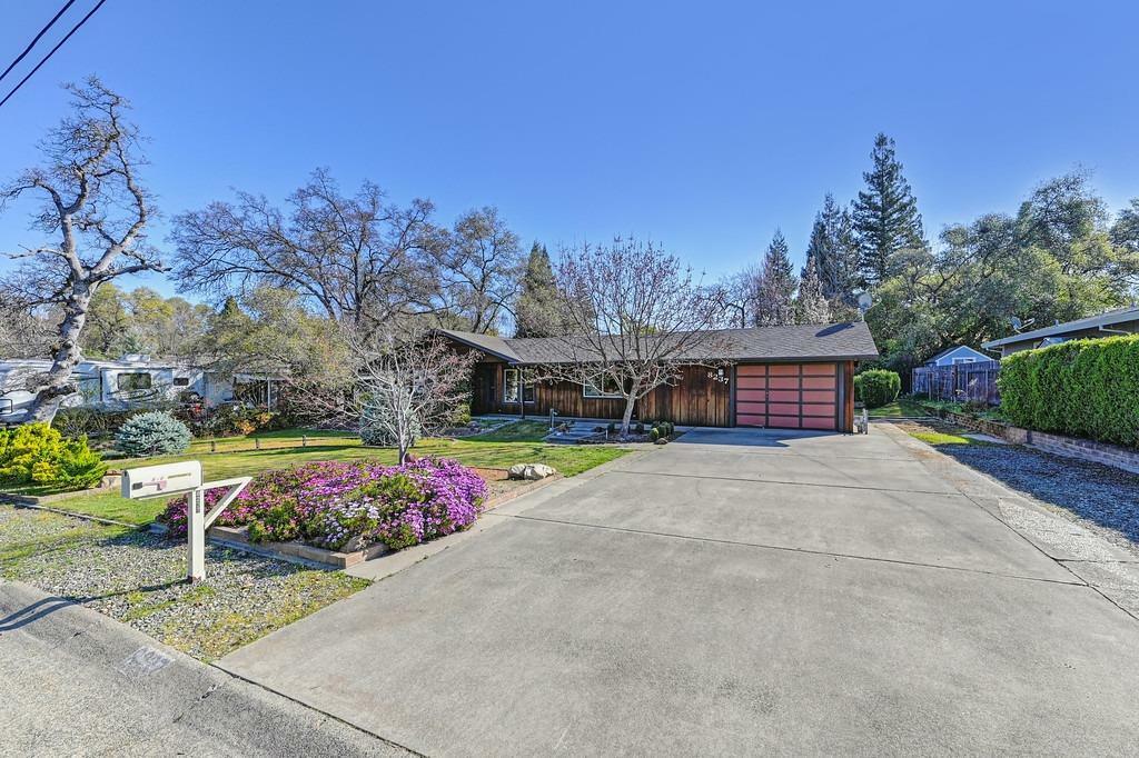 Property Photo: 8237 E Granite Drive CA 95746