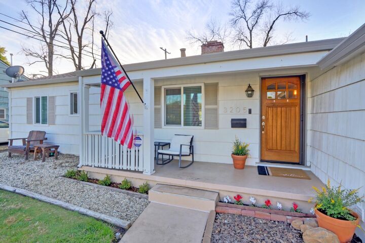 3205 Eastwood Road  Sacramento CA 95821 photo