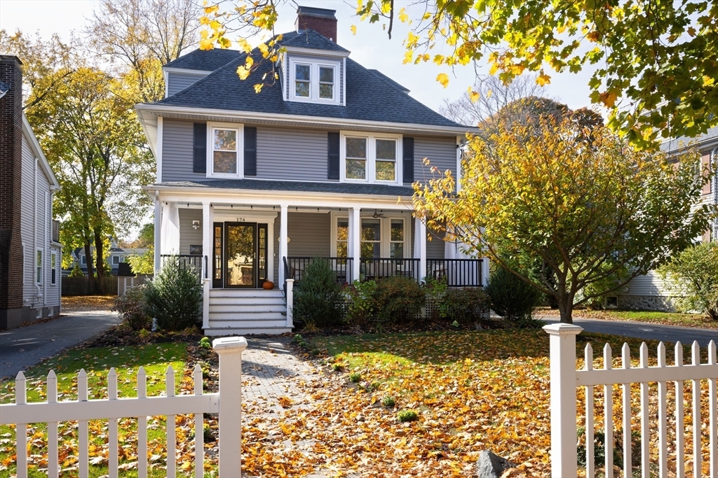 Property Photo:  174 Auburn St  MA 02466 