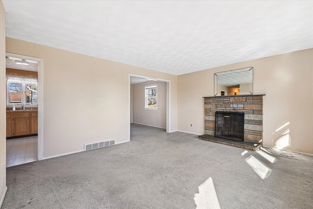 Property Photo:  151 Sherwood Dr S  MA 01752 