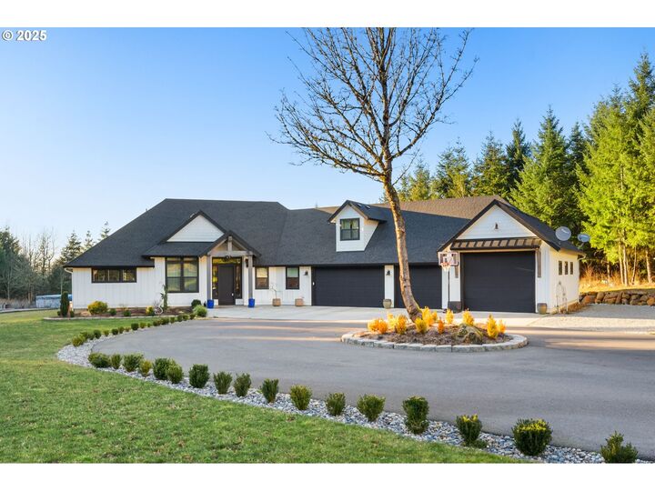 Property Photo: 17211 NE Yacolt Mountain Rd WA 98675