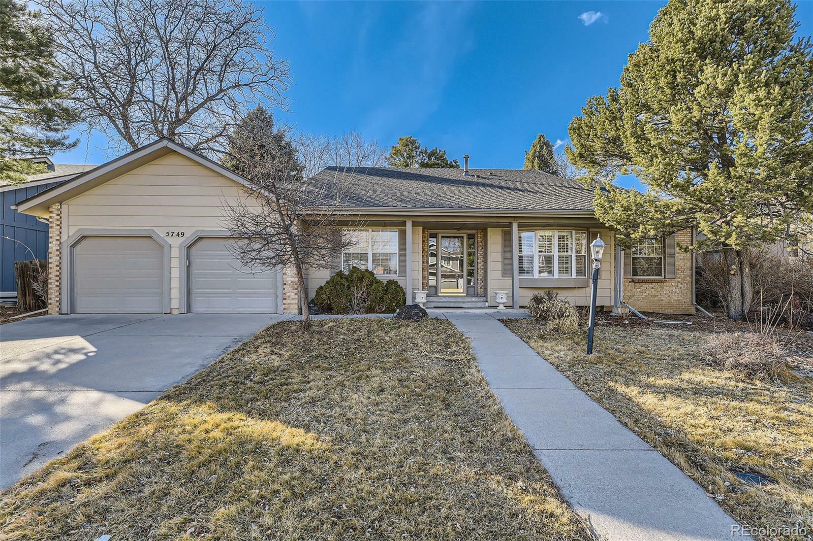 5749 S Lansing Way  Englewood CO 80111 photo