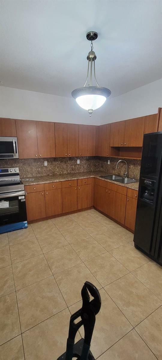 Property Photo:  375 E 14th St 377  FL 33010 