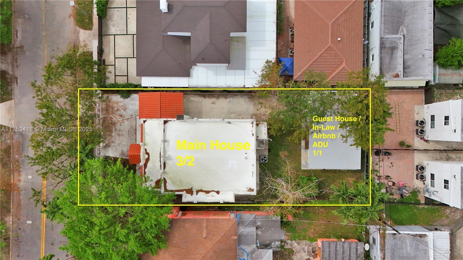 Property Photo: 1785 SW 10 St FL 33135