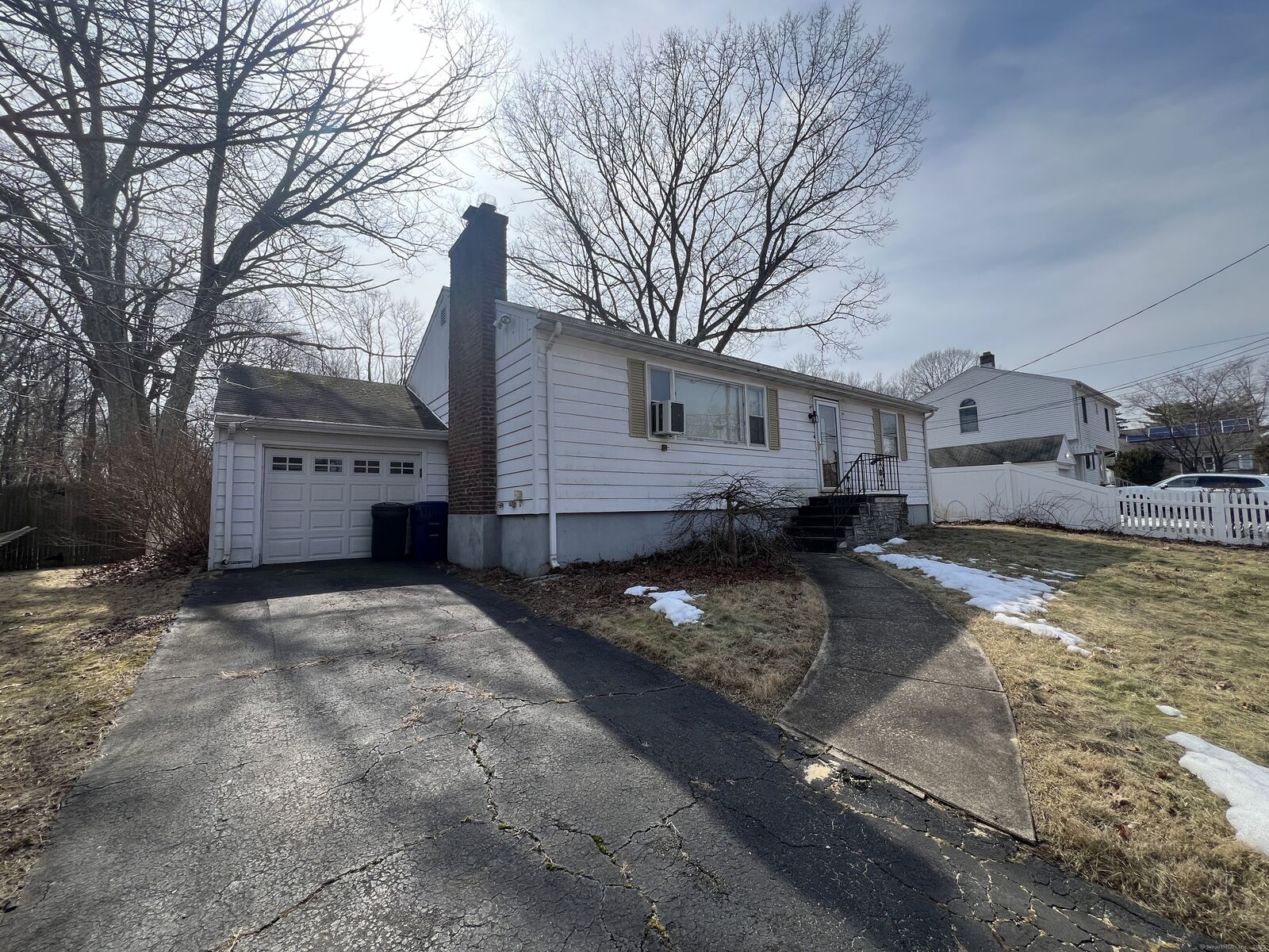 Property Photo: 106 Lakeview Avenue CT 06516