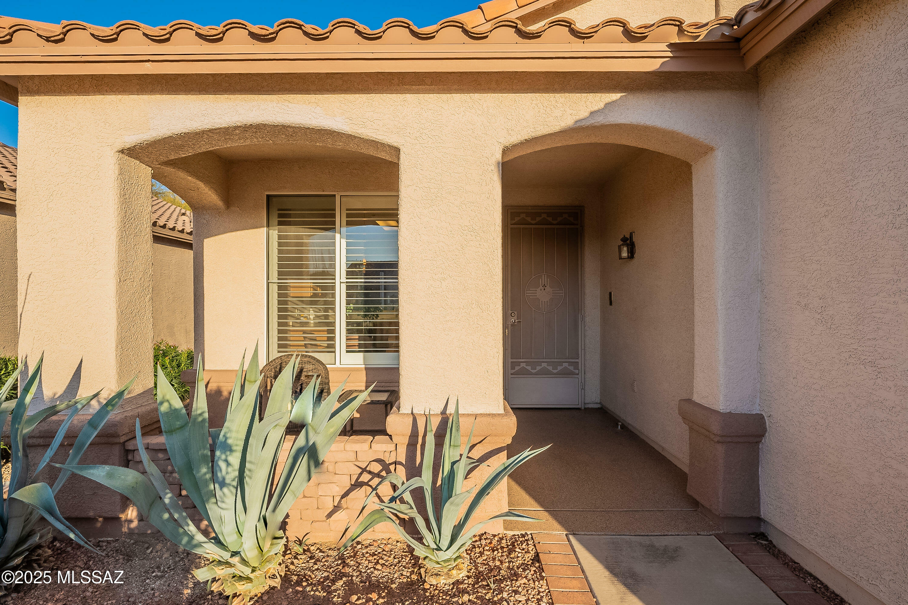 Property Photo:  9442 N Desert Mist Lane  AZ 85743 