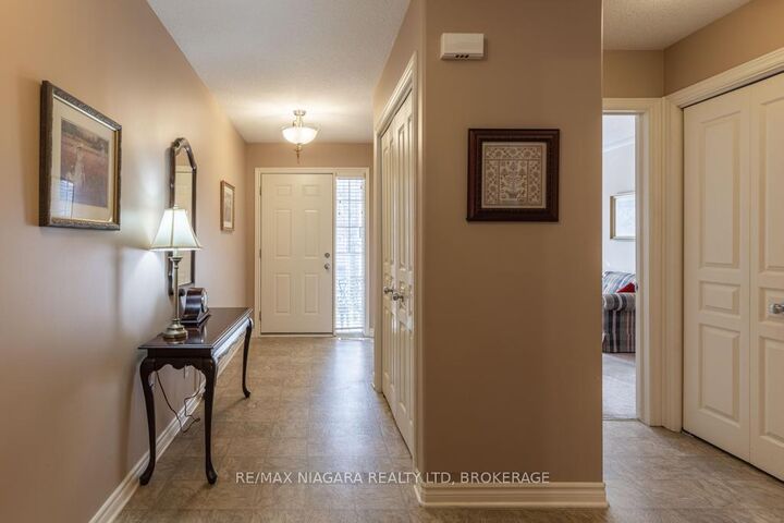 Property Photo: 605 Welland Avenue 35 ON L2M 7Z7