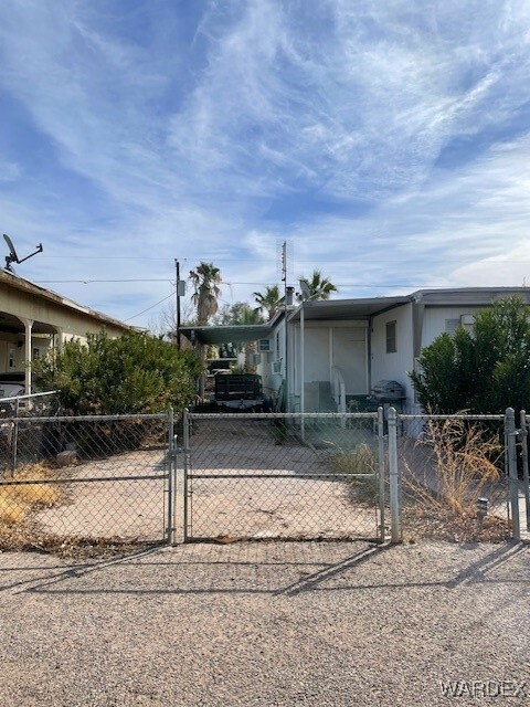 Property Photo: 7834 S Cardinal Drive AZ 86440