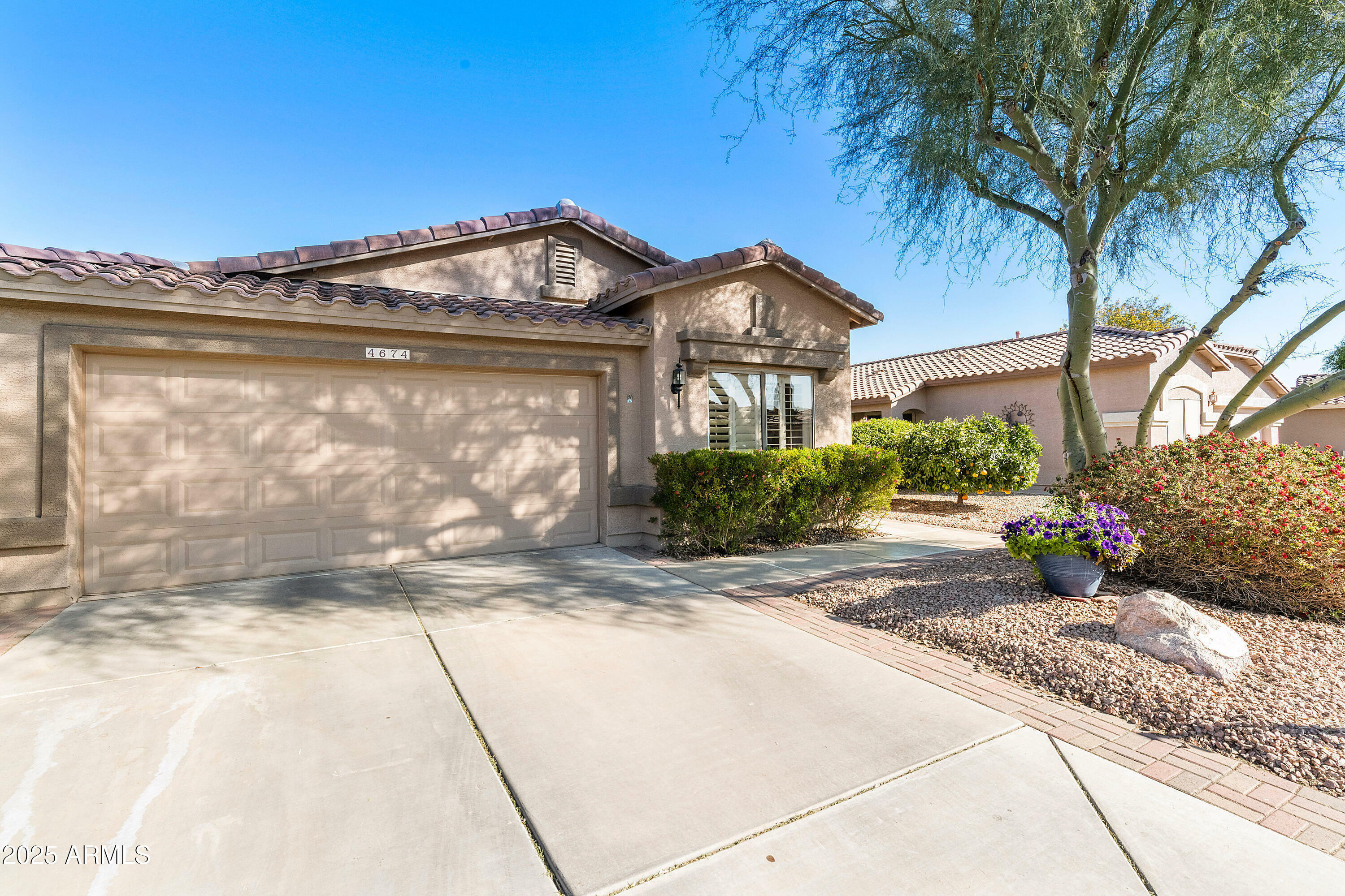 Property Photo: 4674 E Alfalfa Drive AZ 85298