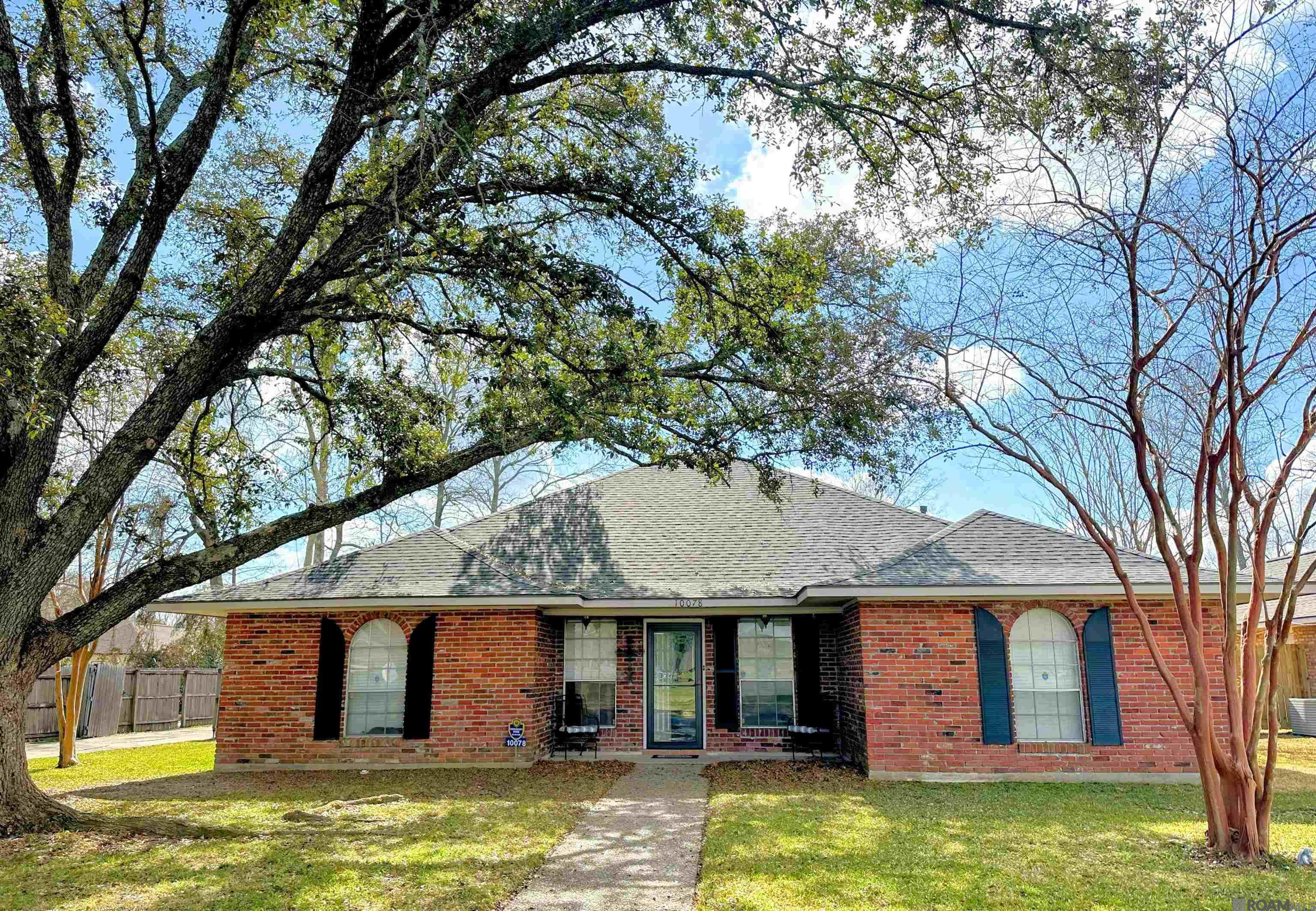 Property Photo:  10078 Azrok Ave  LA 70809 