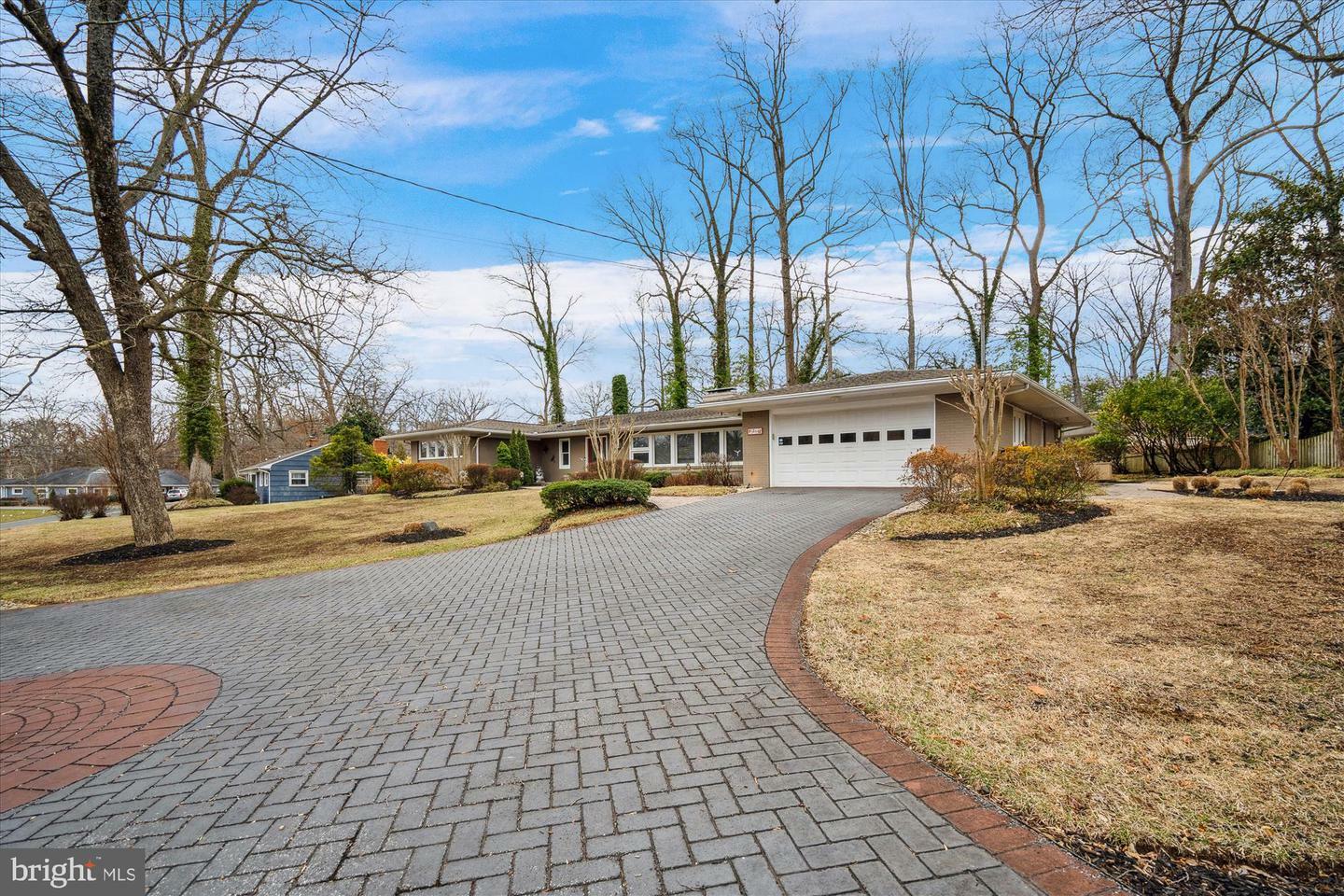 Property Photo:  1854 Lindamoor Drive  MD 21401 