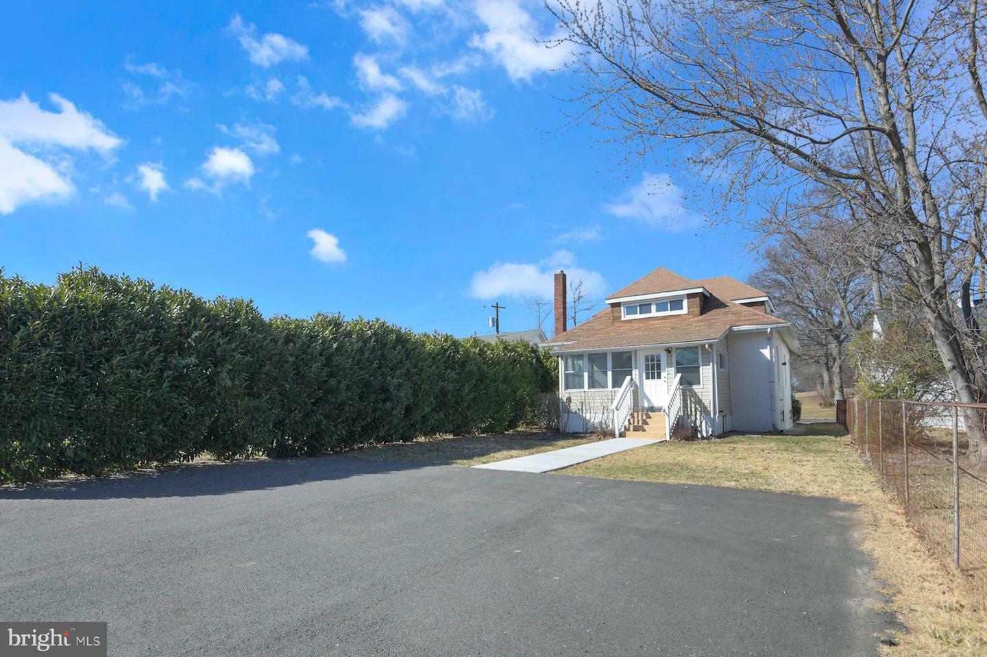 1740 Prospect Street  Ewing NJ 08638 photo