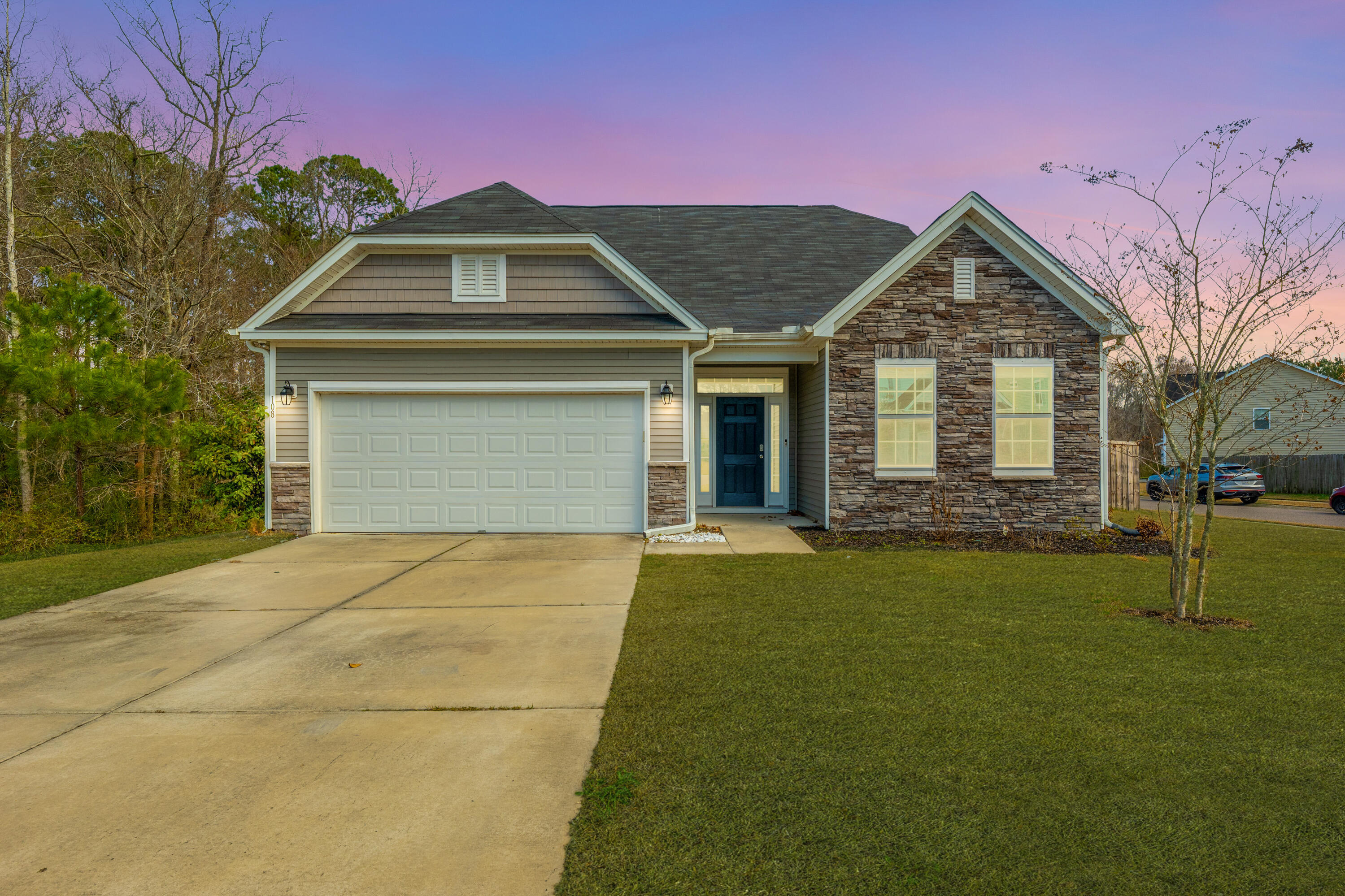 Property Photo: 108 Marinella Drive SC 29445