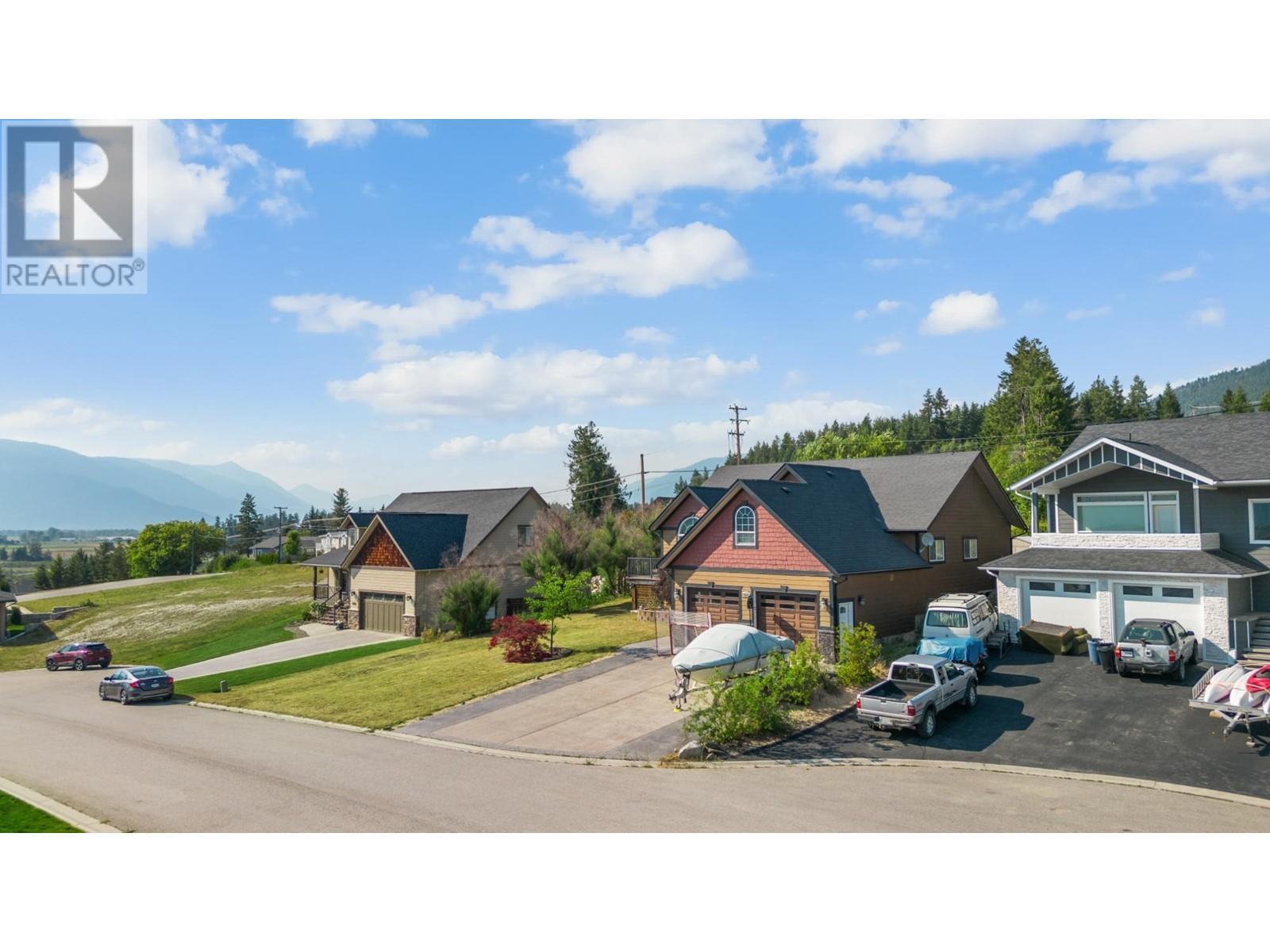 Photo de la propriété: 1028 Purcell Crescent BC V0B 1G3