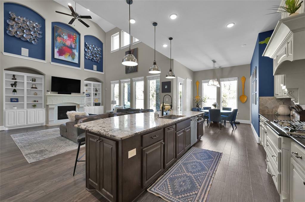 18 Woodborough Way  Spring TX 77389 photo