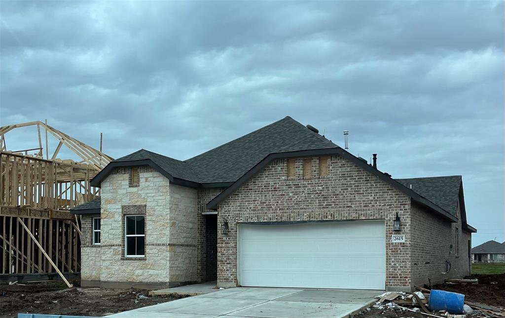 Property Photo: 2615 Clapbread Lane TX 77471