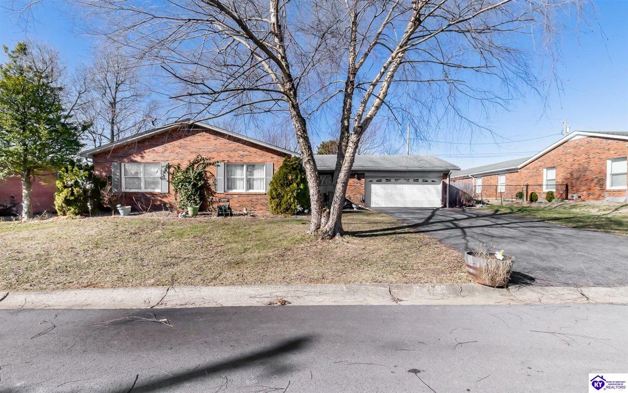 Property Photo:  238 Oakwood Drive  KY 42701 