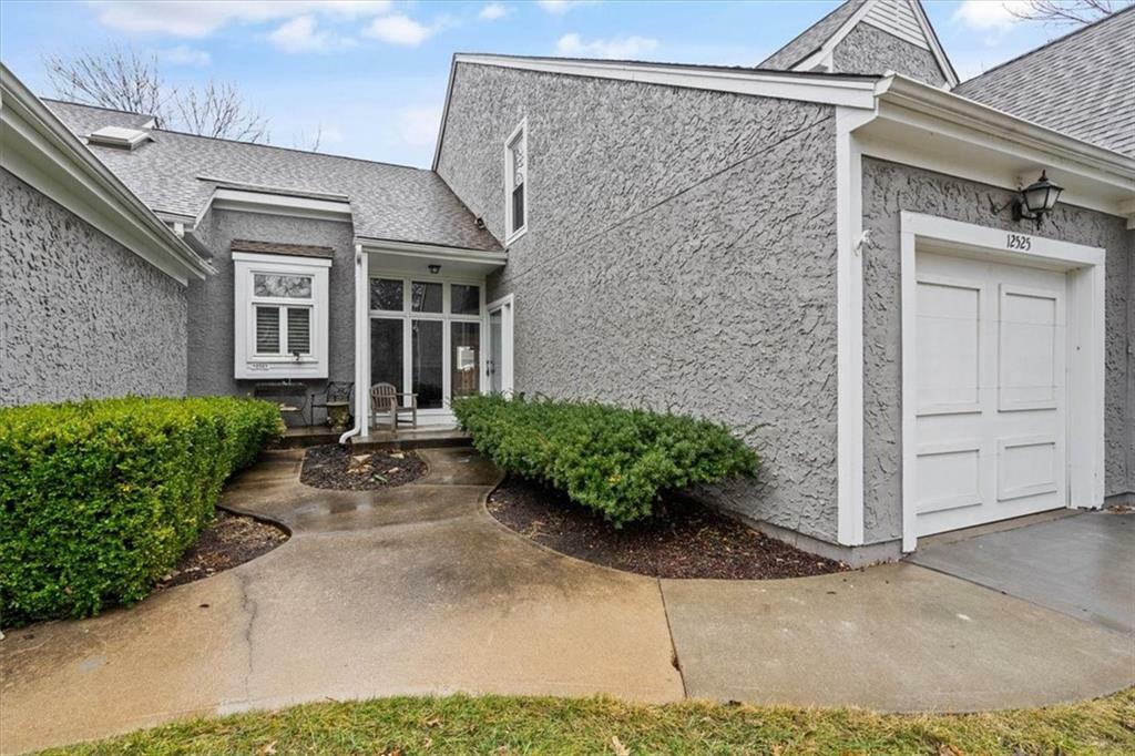 Property Photo: 12525 Broadmoor Street KS 66209