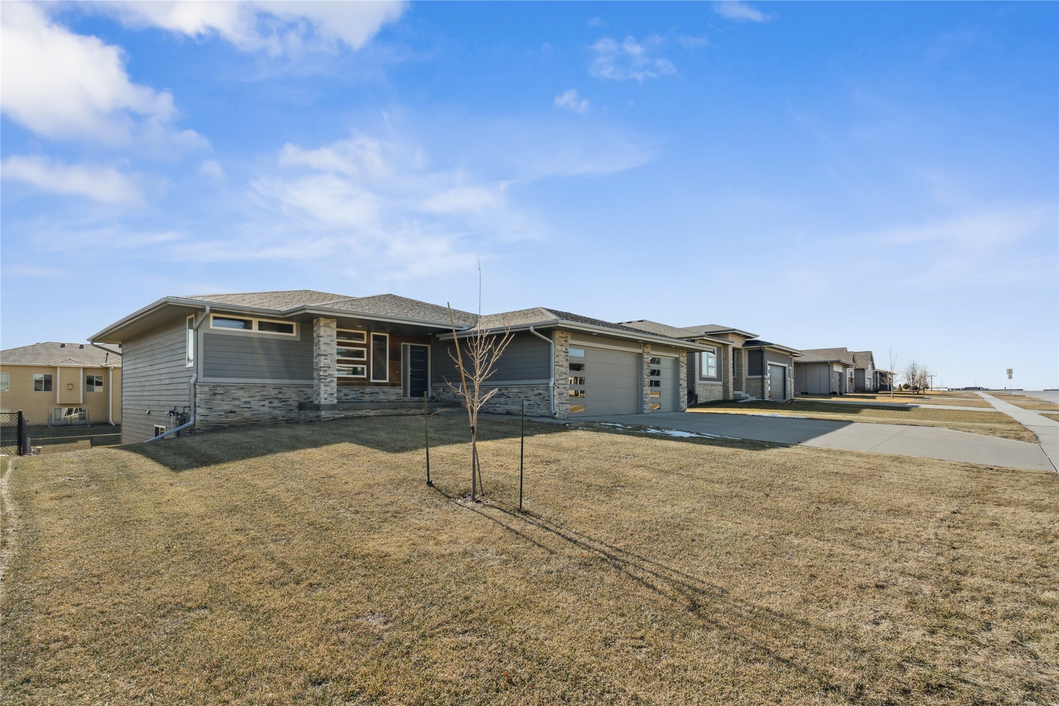 Property Photo: 10598 NW 72nd Lane IA 50131