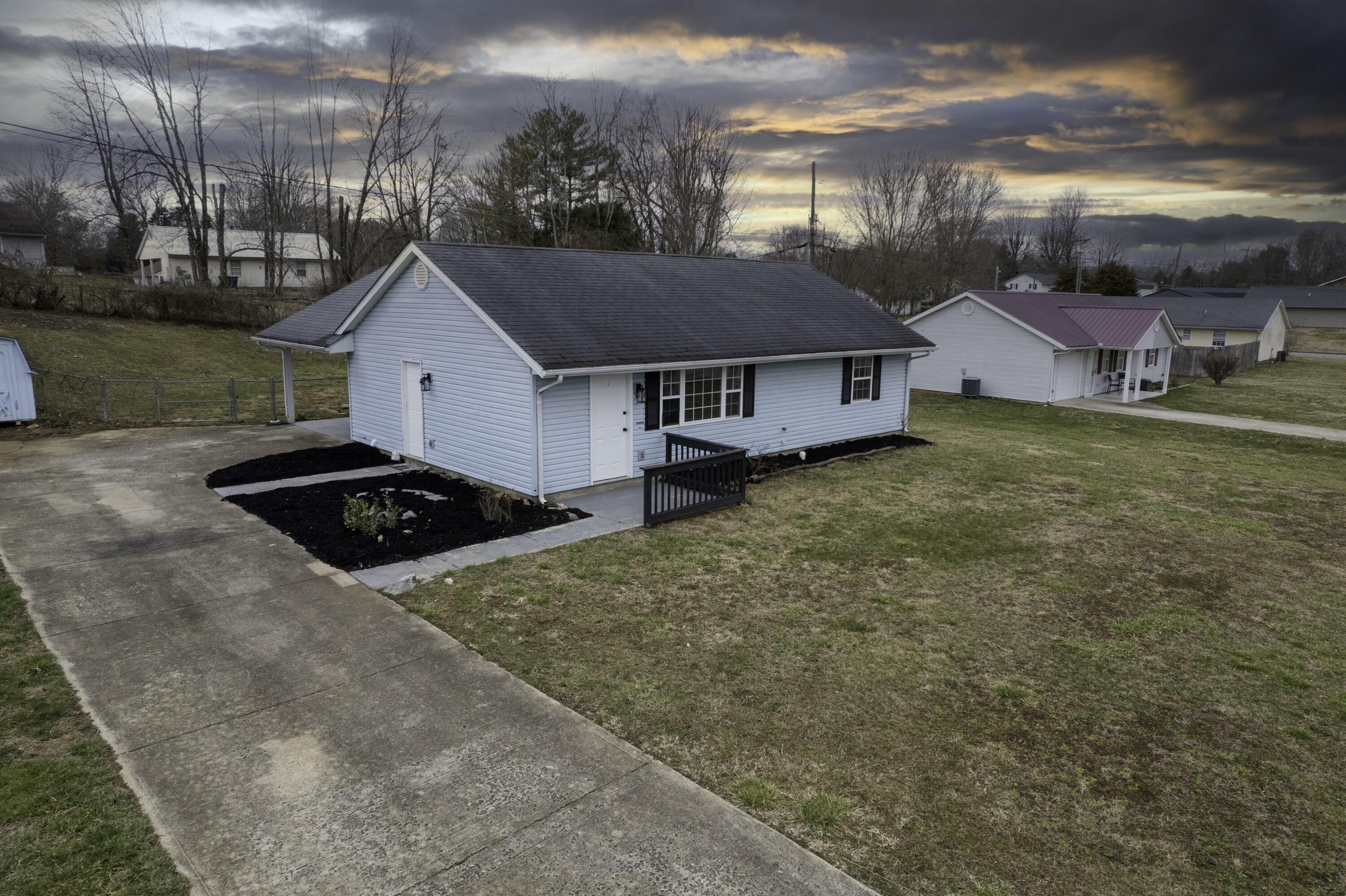 Property Photo: 5444 Scenic Vista Drive KY 42501