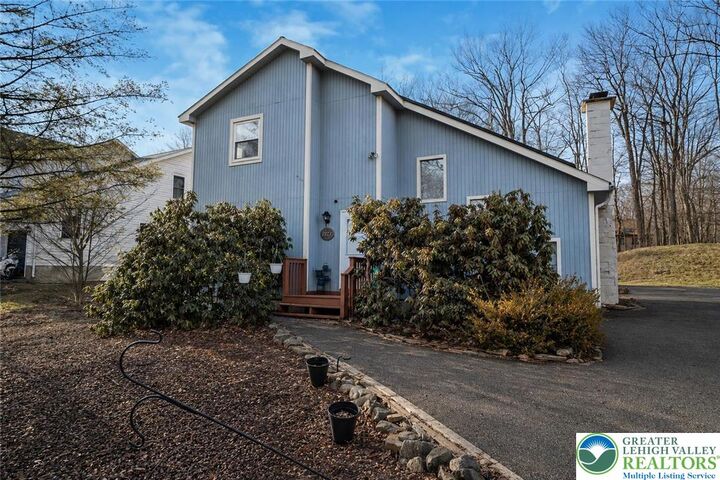 Property Photo:  2144 Onondaga Way  PA 18466 