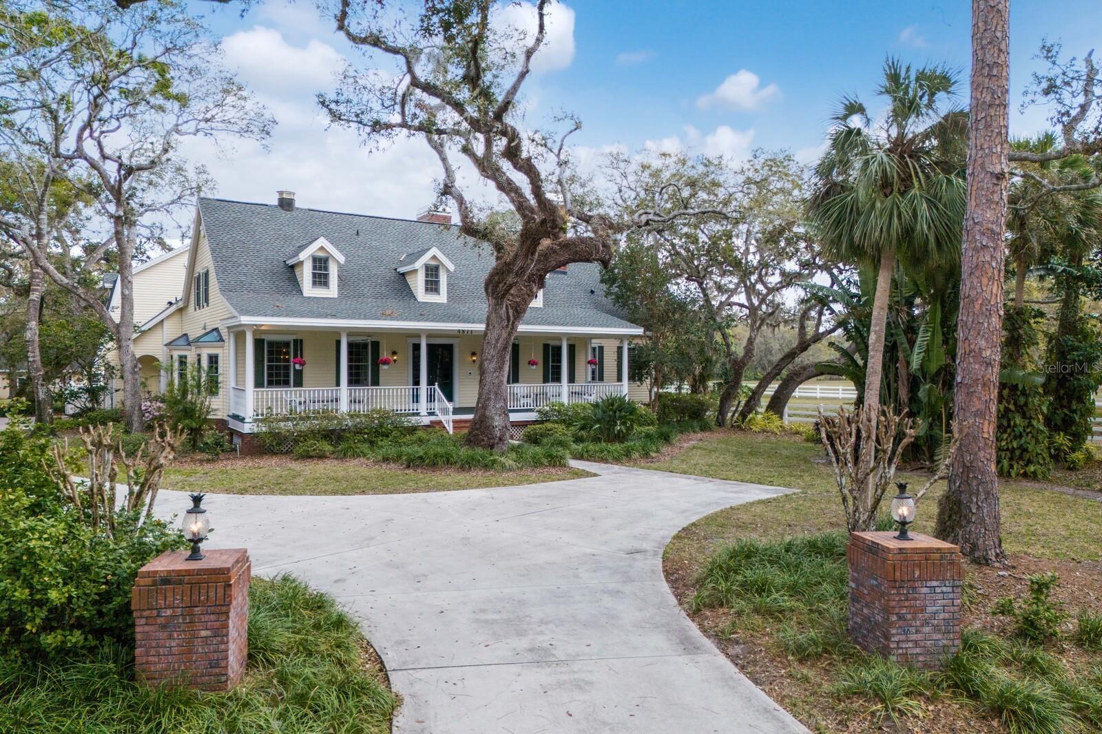 Property Photo: 4871 Hoyer Drive FL 34241