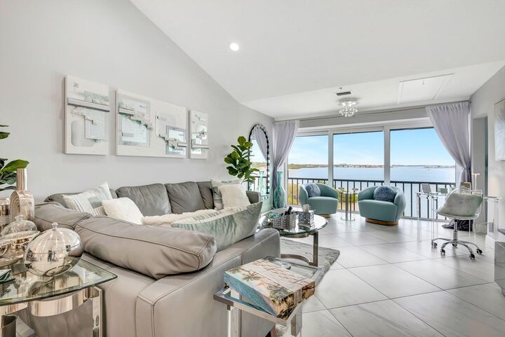 Property Photo:  1602 Stickney Point Road 404  FL 34231 