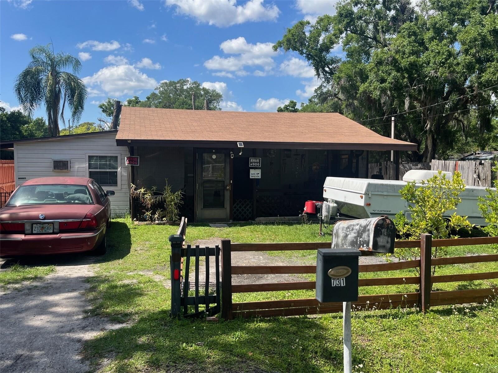 Property Photo: 731 Trenton Road FL 33815