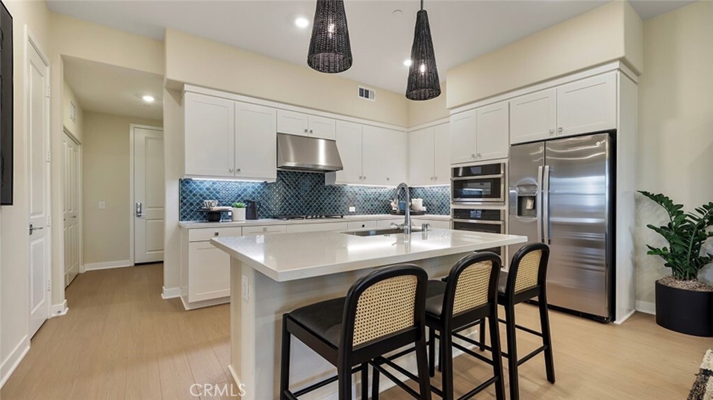 Property Photo: 471 Mulligan CA 92618