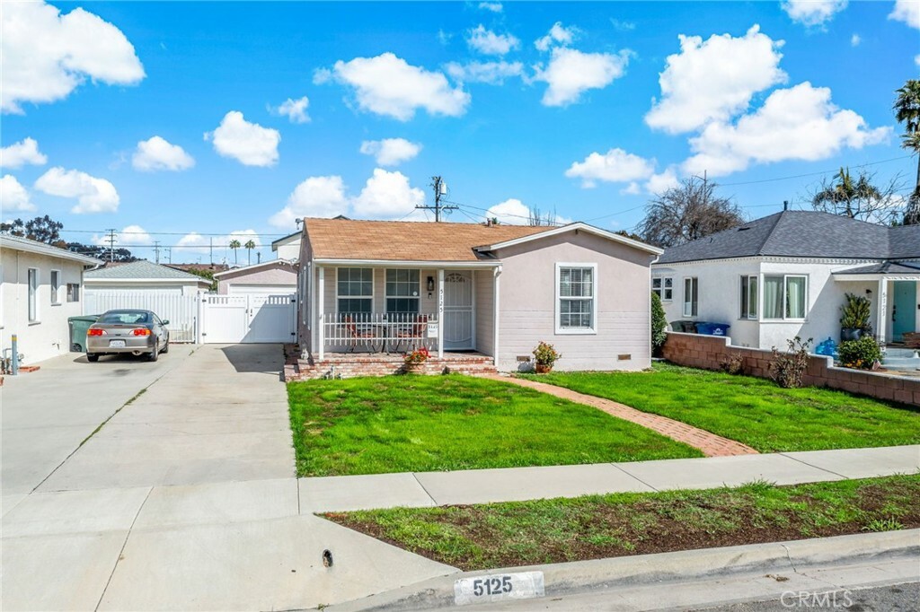 Property Photo:  5125 W 132nd Street  CA 90250 