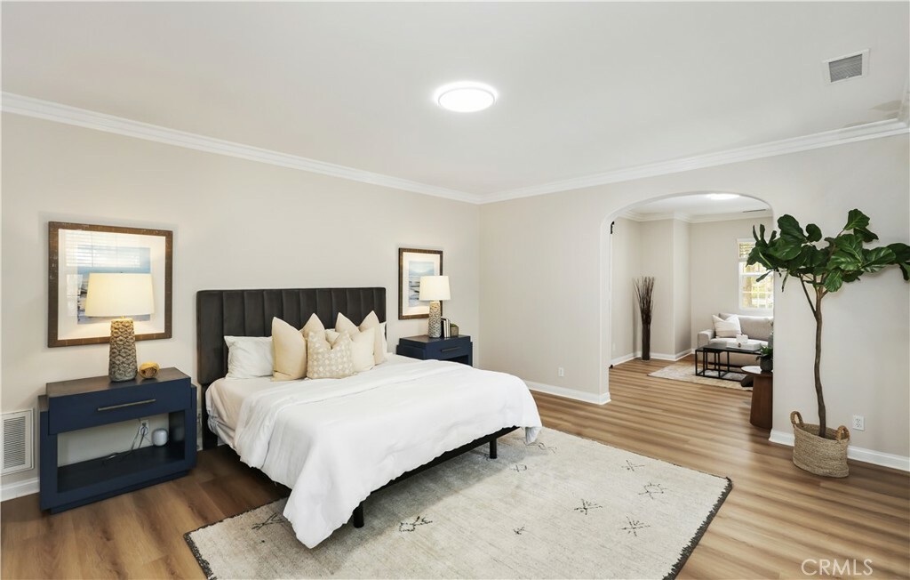 Property Photo:  36 Secret Garden  CA 92620 