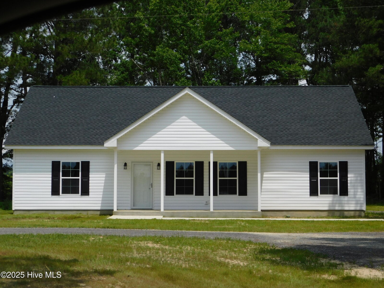 Property Photo: 453 White Oak Road NC 27935