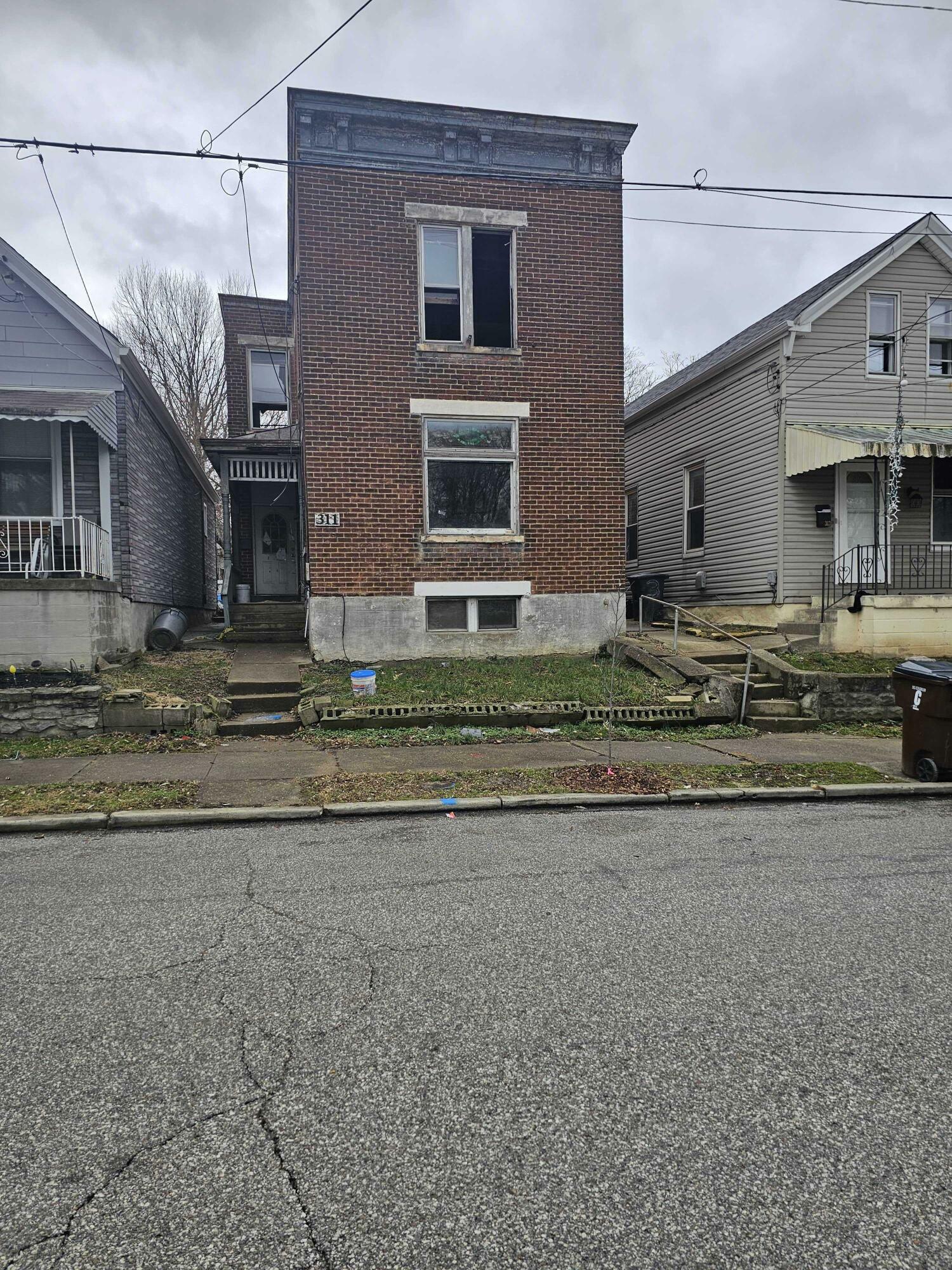 Property Photo:  311 W 20th Street  KY 41014 