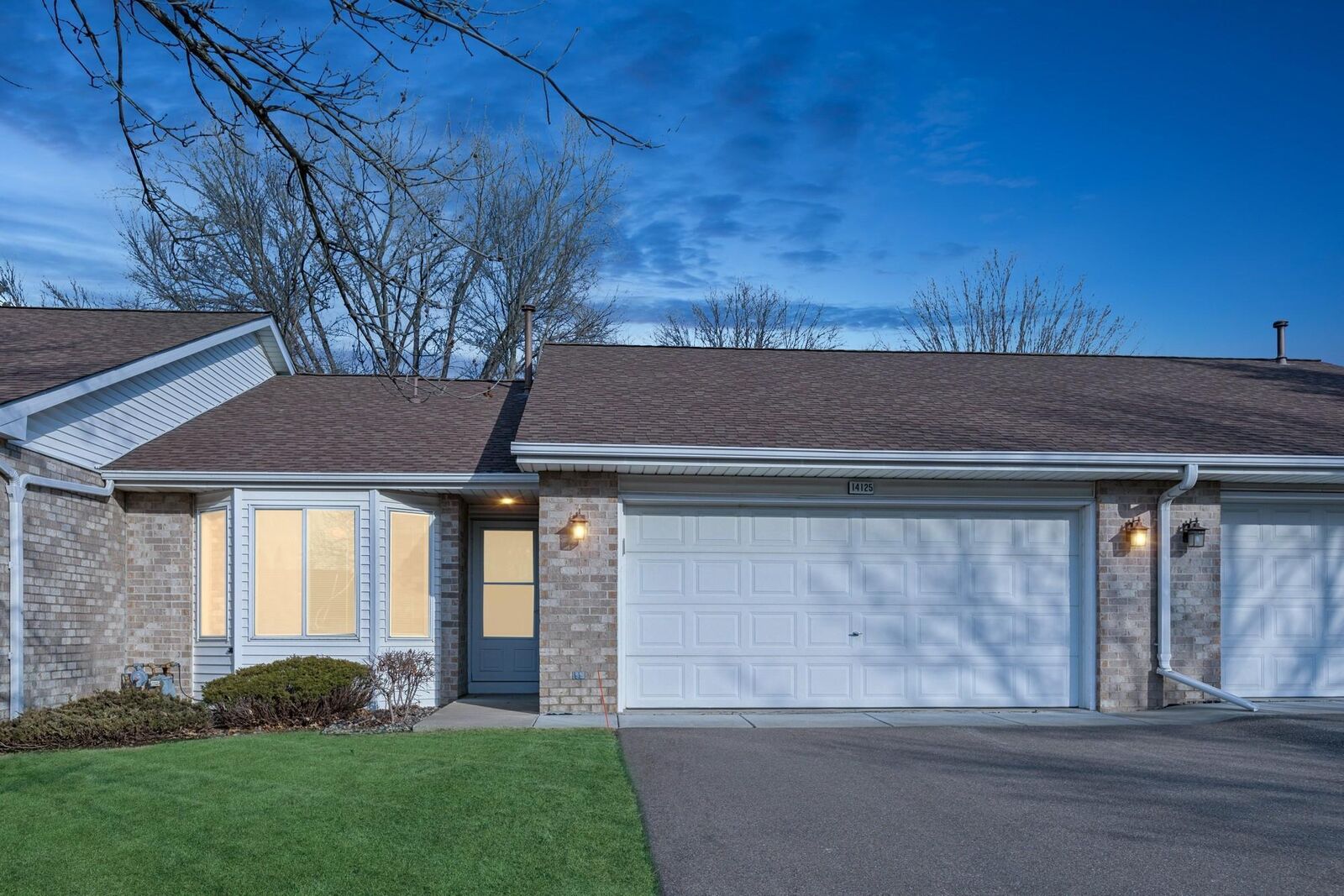 Property Photo:  14125 141st Street W  MN 55124 