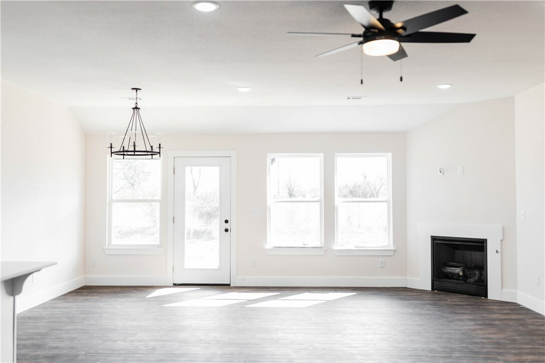 Property Photo: 1408 Emelyn Lane AR 72761