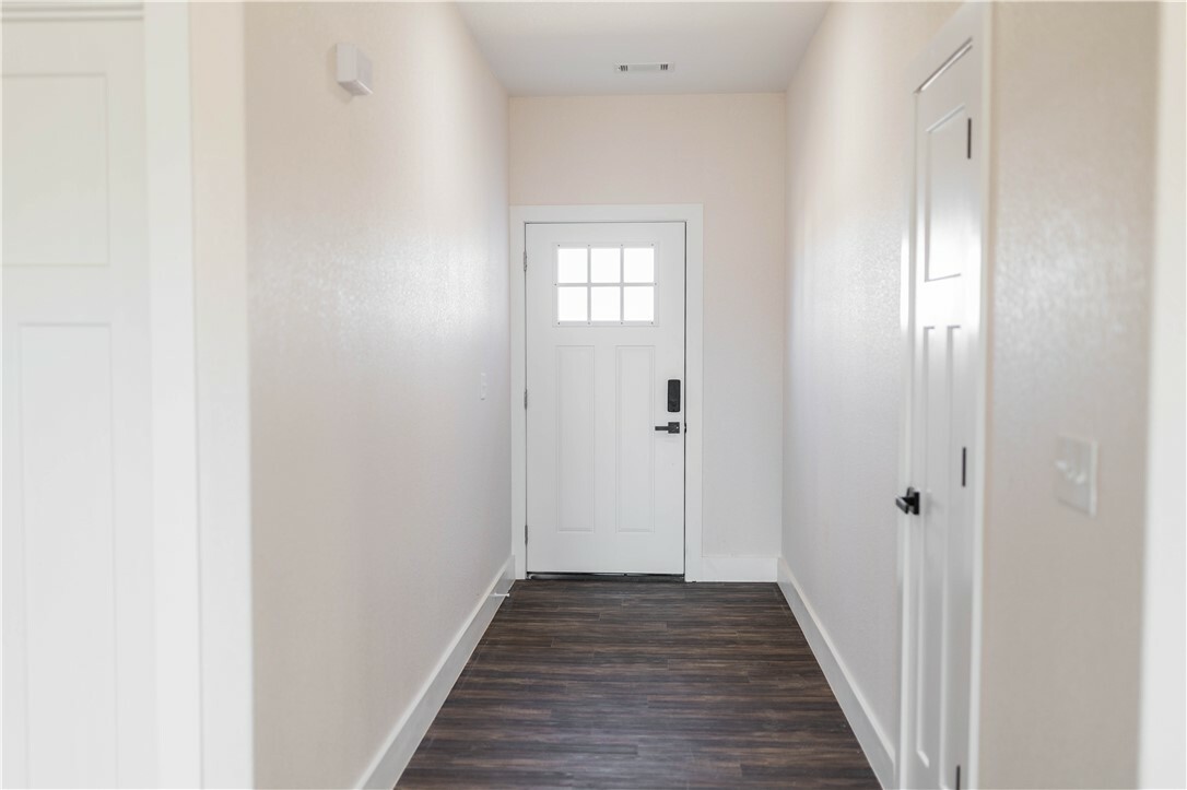 Property Photo: 1408 Emelyn Lane AR 72761