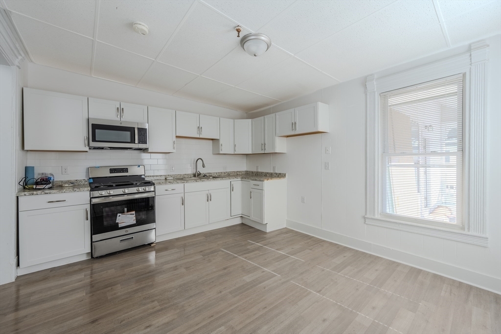 Property Photo:  348 Walker Street 2  MA 01851 