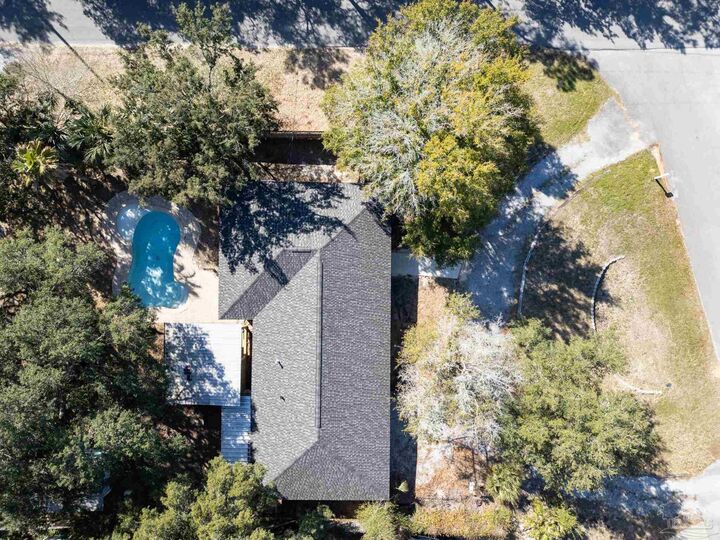 Property Photo:  4901 Mason Calle  FL 32563