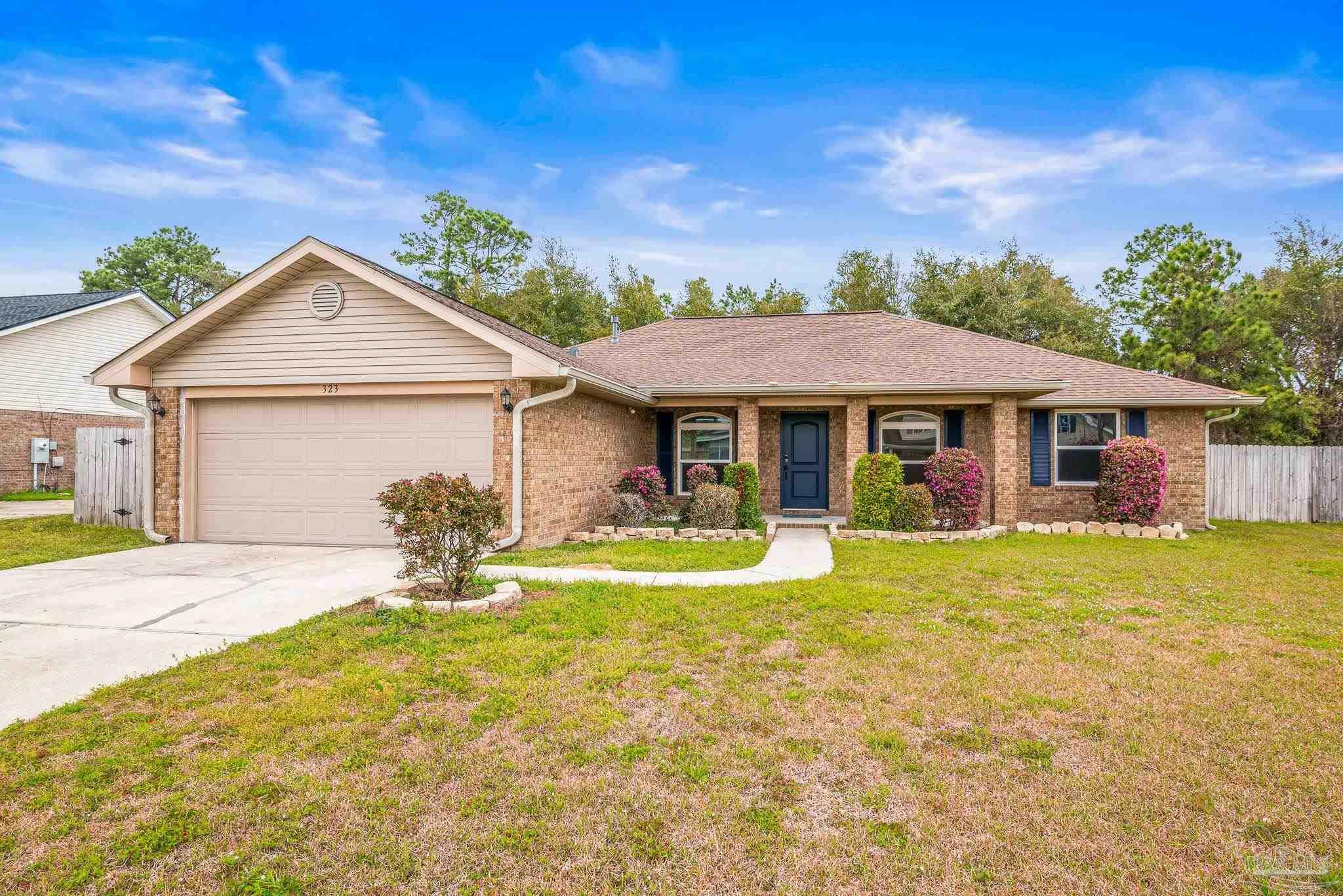 Property Photo: 323 Tree Swallow Dr FL 32503