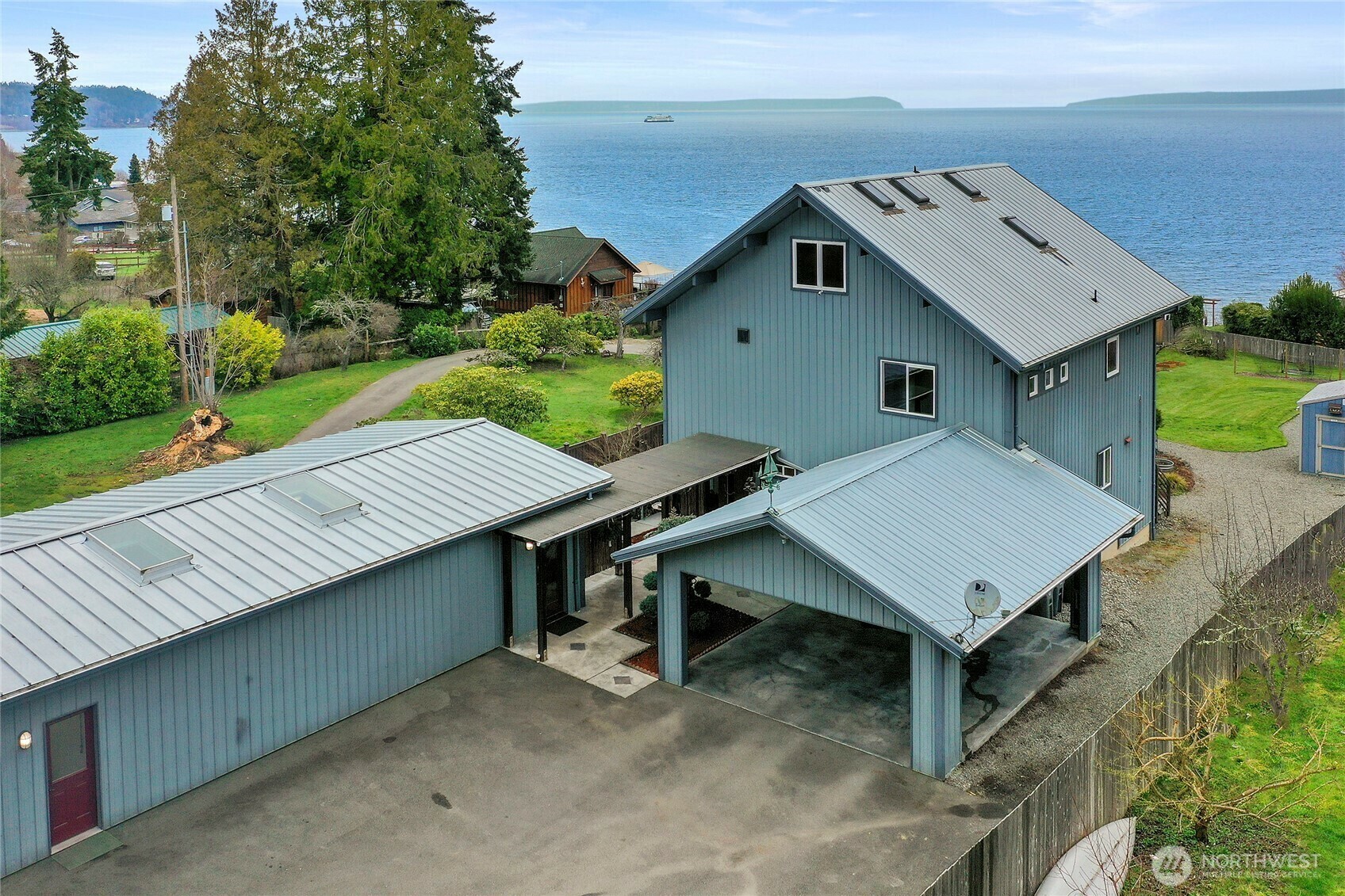 22448  Jefferson Point Road NE  Kingston WA 98346 photo